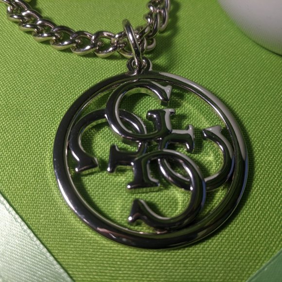 Guess G Twist Key Ring - Picture 2 of 4